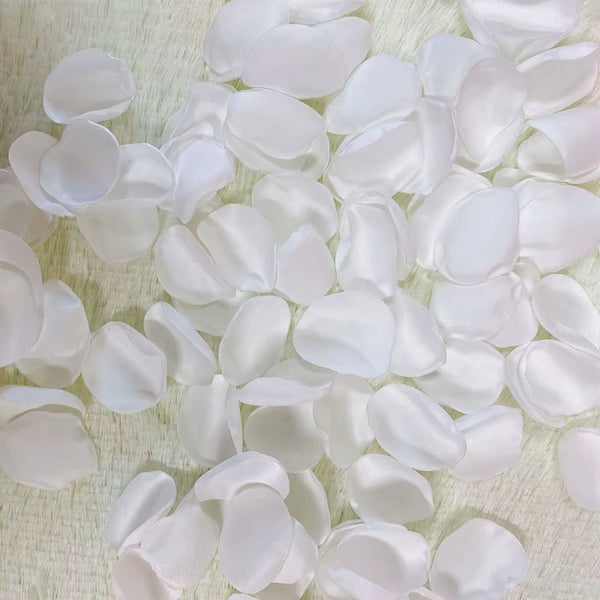100Pcs/Bag Hand Made 2024 New Rose Petals for Wedding Artificial Silk Flower Marriage Decoration Valentine